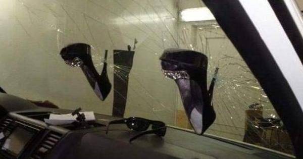 有故事的事故车