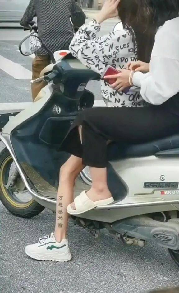 智者不入爱河，建设美丽中国，爱情什么的，那都是成功路上的绊脚石！