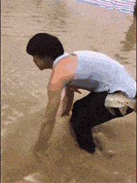 大哥，被你捕到的鱼心里肯定很憋屈