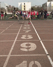 第三名，你成功的吸引了我的注意！