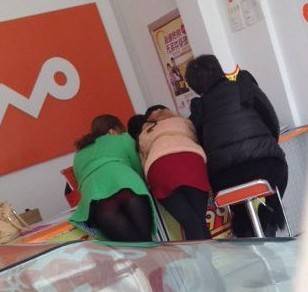 大姐不带这样奔放