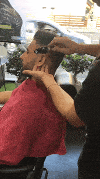 哎呀，我老家给猪拔毛也是用的这种办法