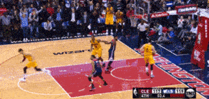 詹姆斯神奇一球