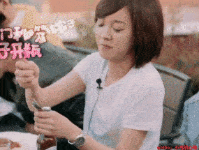 好骄傲的小眼神