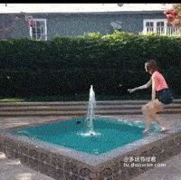 这个夏天我只想安静的shi在水里