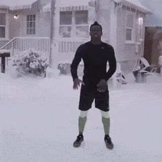 大神来告诉你这才是正确玩球的姿势！