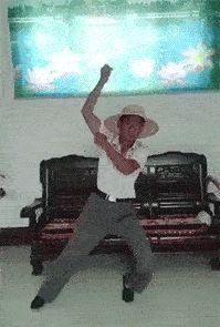 大爷年轻时是有故事的人