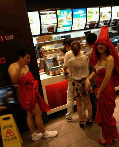 昨天肯德基遇到的奇葩