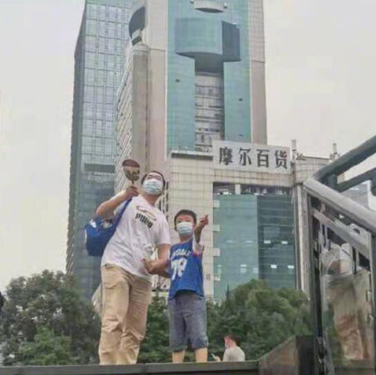 摩尔庄园种的地，在这兑换产权吗？