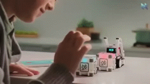 好可爱的机器人，我也想要一个