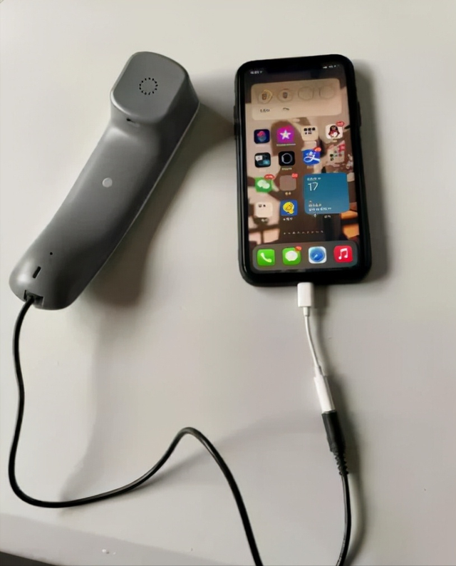 反哺归真 这样的电话才有灵魂