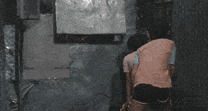 赶紧回去洗眼睛