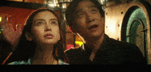 朝伟 对女孩子就不能温柔点嘛 看都给人拍傻了!