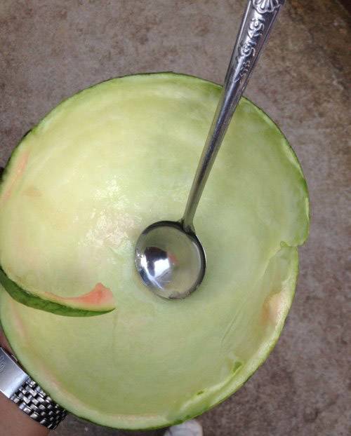 好久没吃西瓜，好过瘾