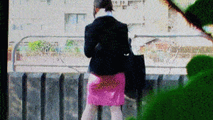 终于碰到狠的了吧。