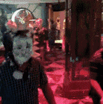 这生日派对玩的都成鬼了