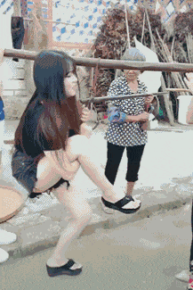 闺女都养那么重了，还没有人来娶？！