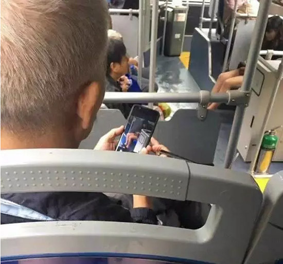 大爷，还有一颗年轻骚动的心！