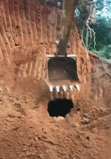 第一次挖到这样的洞，心里有点慌，怎么办？