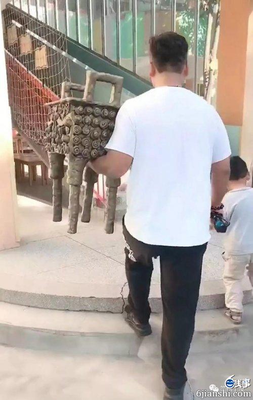 现在的家长太难当了，幼儿园作业真不好糊弄了